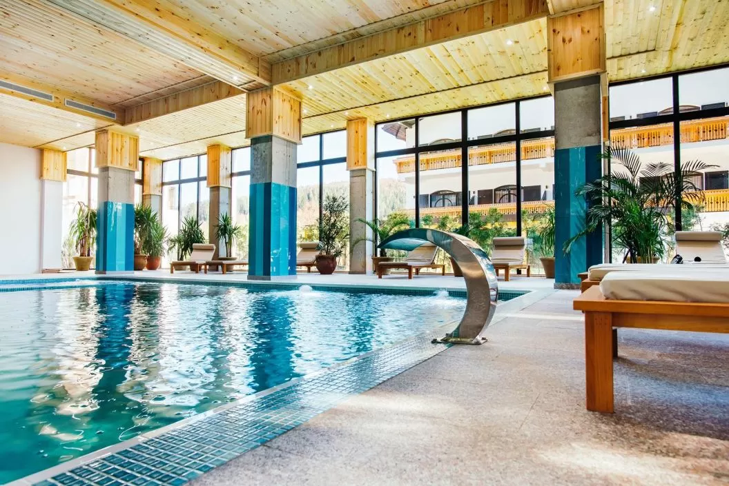 Craciunul in Bucovina 2024 Voronet Blue Resort