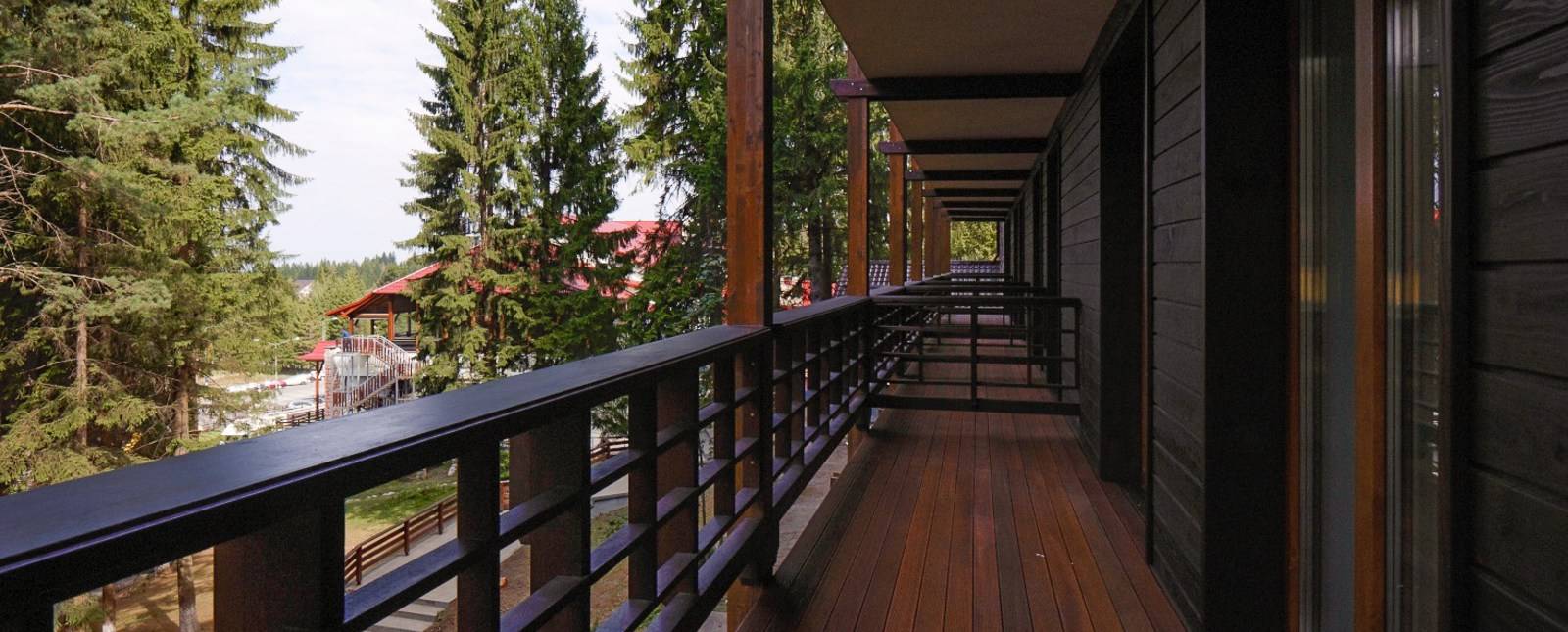 Sarbatori de Pasti 2025 Poiana Brasov Hotel Bradul****