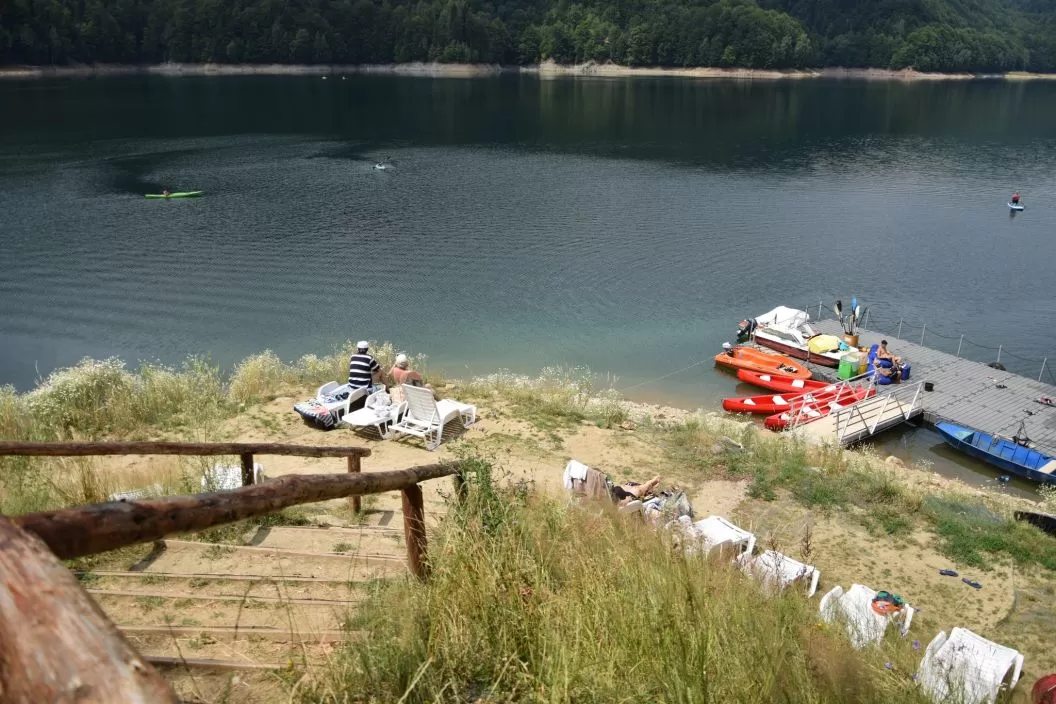 Revelion 2026 Lacul Vidraru Cabana Valea Cu Pesti