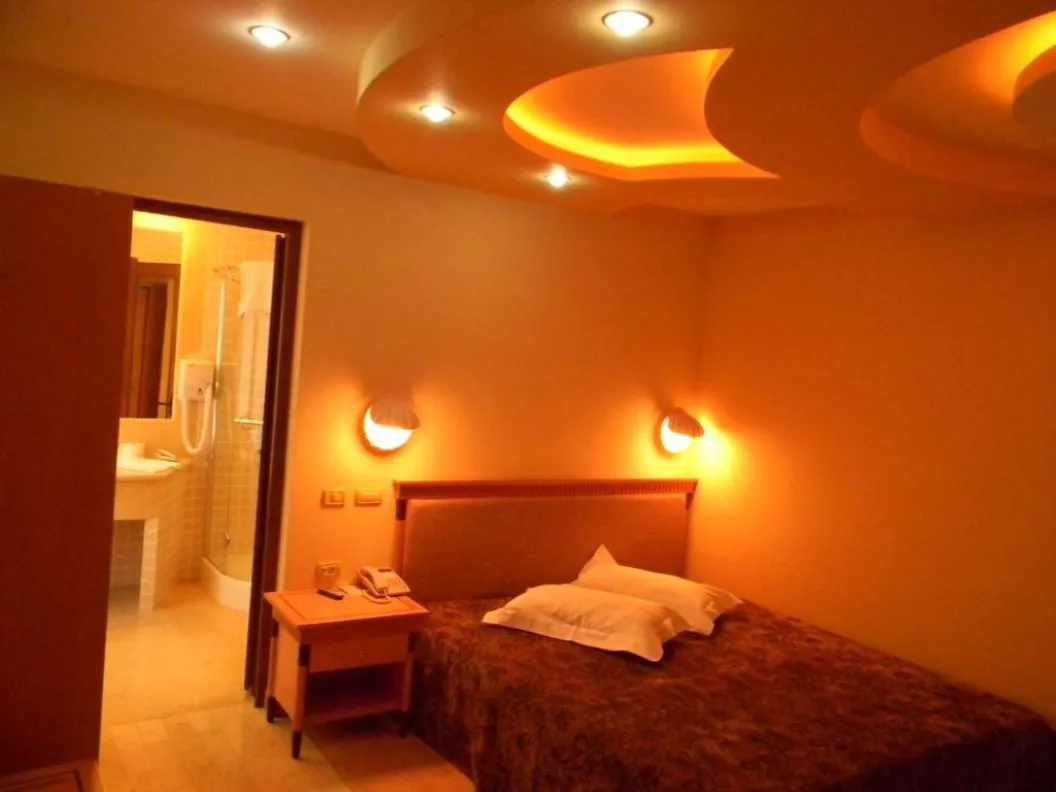 Sejur litoral 2026 Mamaia Hotel La Scoica Land