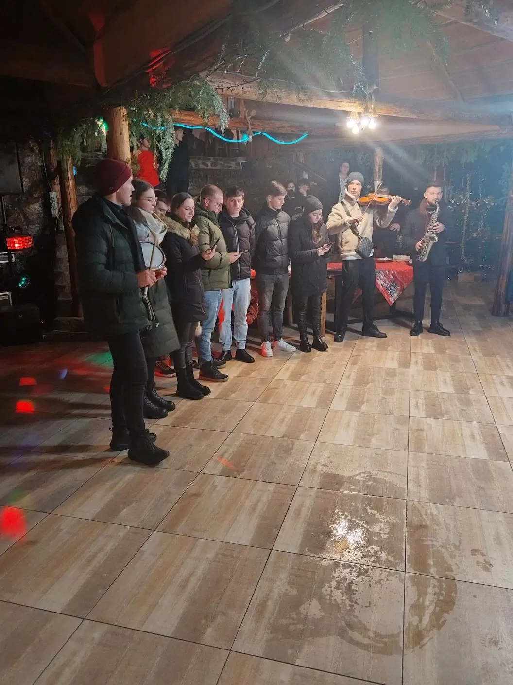 Craciun All Inclusive Traditional la Munte 2025 Marginimea Sibiului Rau Sadului Complex Turistic Nora