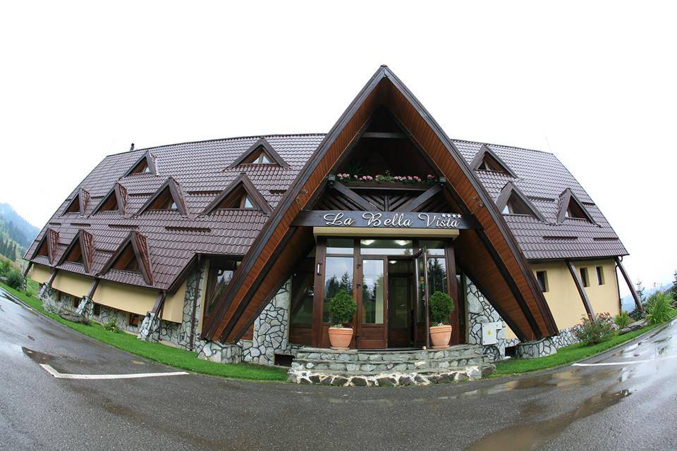 Revelion 2021 Bucovina Poiana Negrii Pensiunea La Bella Vista Pico Mar Travel