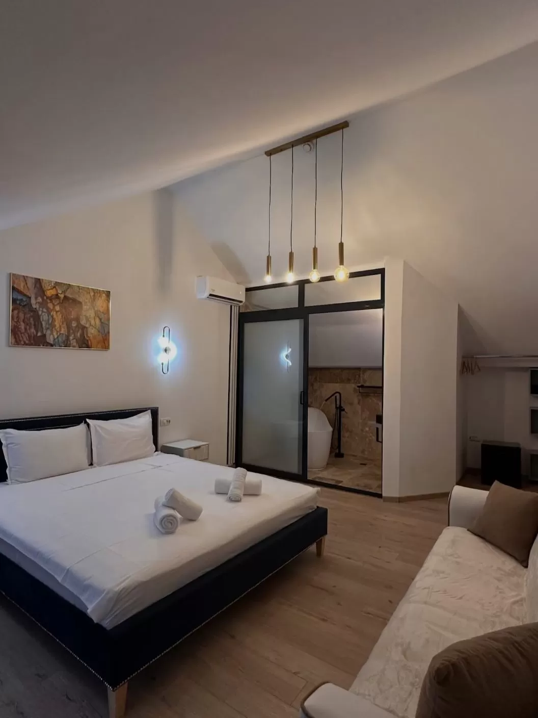 Vacanta 2026 in Clisura Dunarii Eselnita SPA Riviera 990 Ambasador