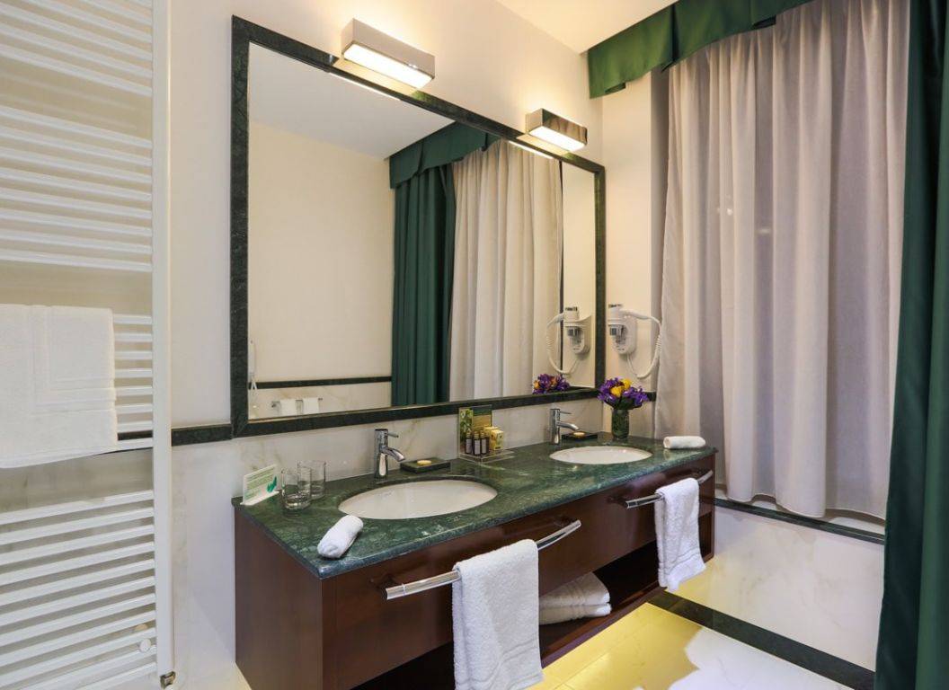 Cazare 2022 Iasi Hotel International
