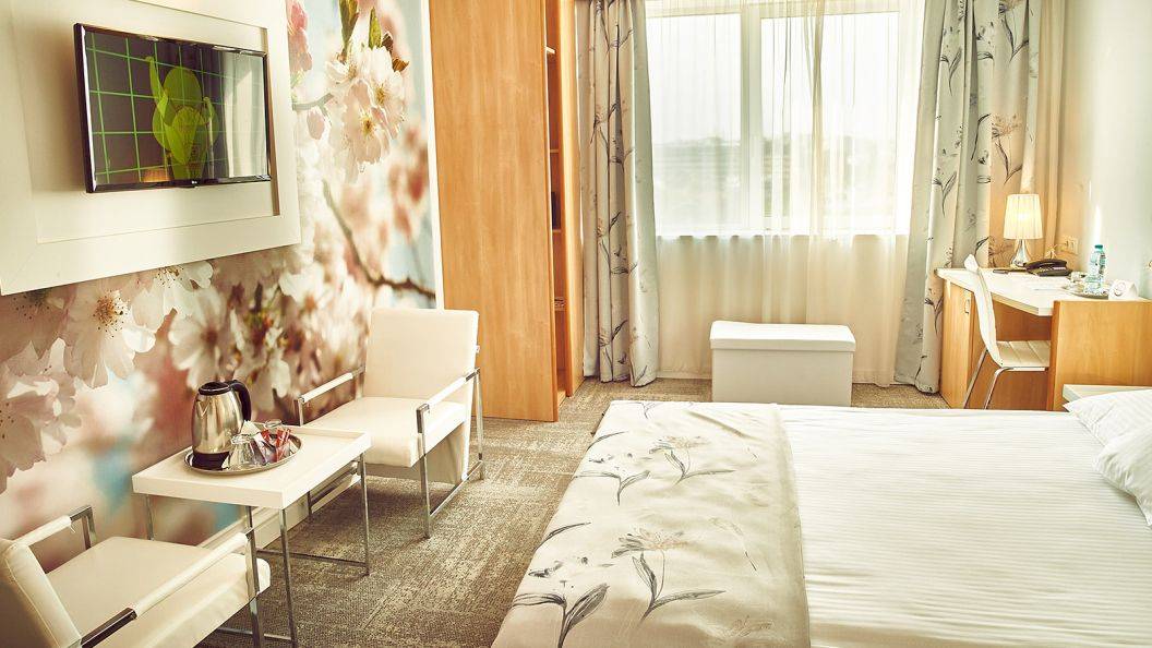 Cazare 2023 Bucuresti Hotel Continental Forum Bucuresti**** 