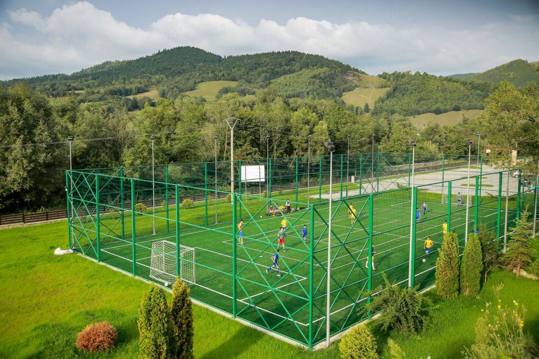 Sarbatori de Craciun 2022 Bucovina Vama Complex Turistic Lidana