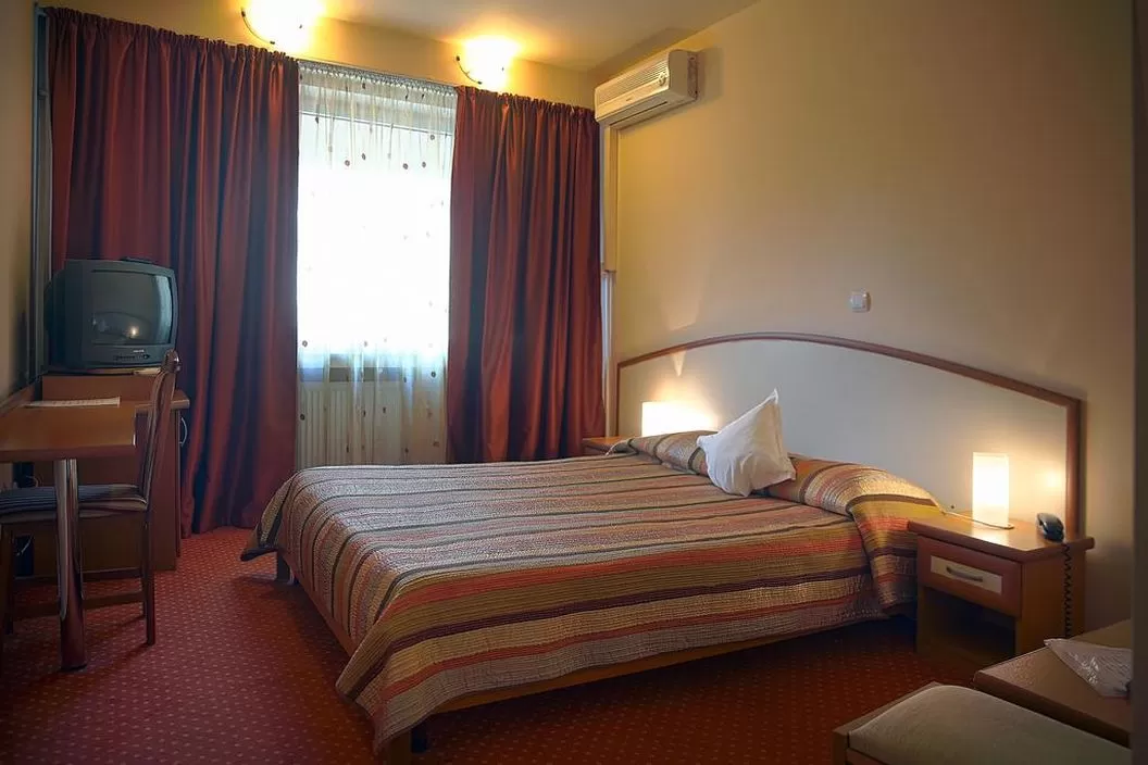 Cazare 2025 Hunedoara Hotel Rusca***