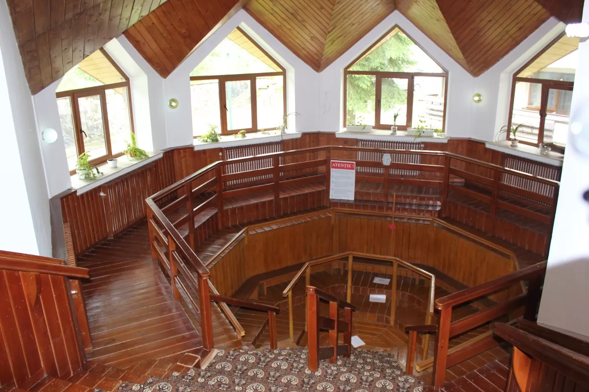 Sejur Tratament Balnear Neasigurati 2024 Covasna Hotel Bradul**