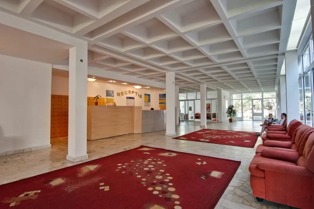 Litoral 2022 Saturn Hotel Balada***