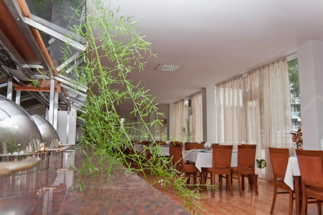 Litoral 2022 Saturn Hotel Balada***