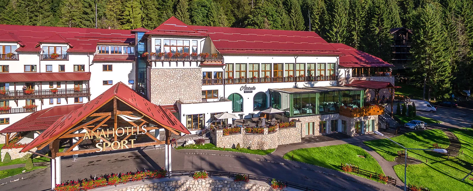 Revelion 2024 la schi in Poiana Brasov Hotel Sport****