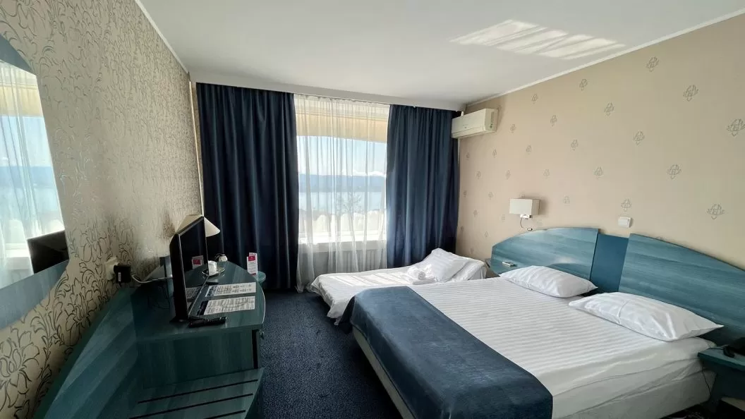 Revelion 2026 Ani de Liceu Drobeta Turnu Severin Hotel Continental Drobeta Turnu Severin