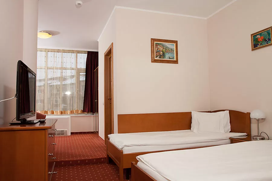 Cazare 2020 Alba Iulia Hotel Hermes***