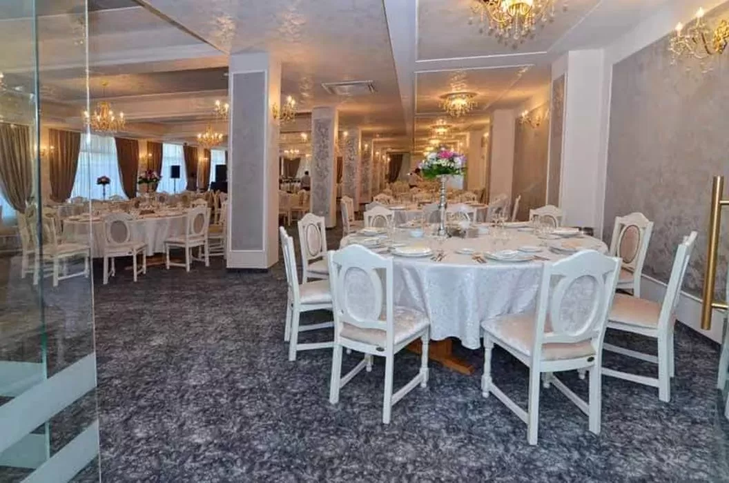 Litoral 2024 Mamaia Hotel Queen Vera
