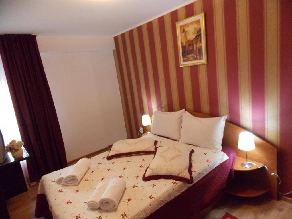 Martisor si Ziua Femeii 2022 Baile Olanesti Hotel Suprem***