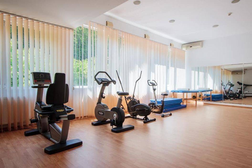 Sarbatori de Pasti 2024 Calimanesti Hotel Orizont Cozia