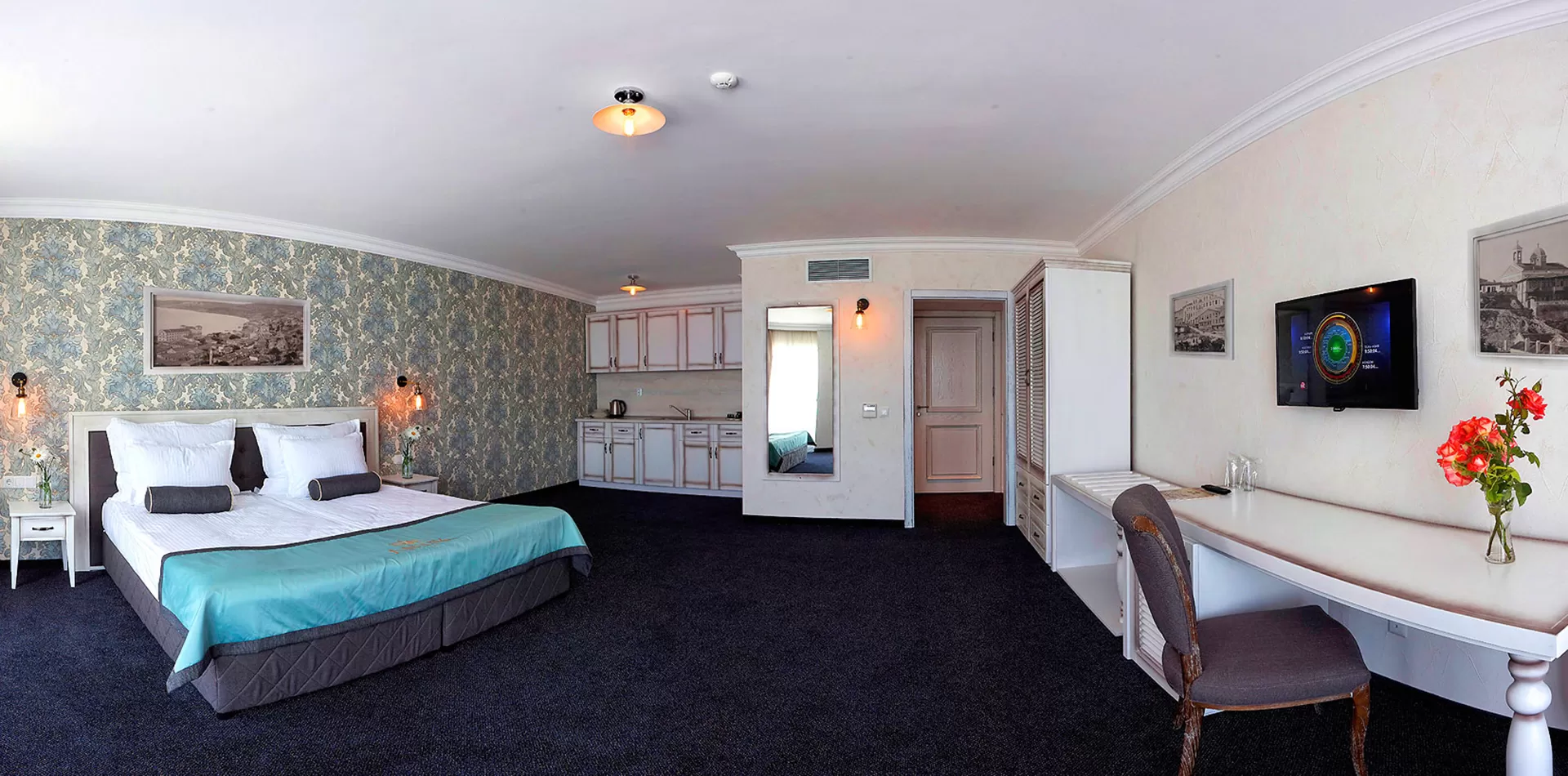 Litoral 2021 Balcic Hotel Antik