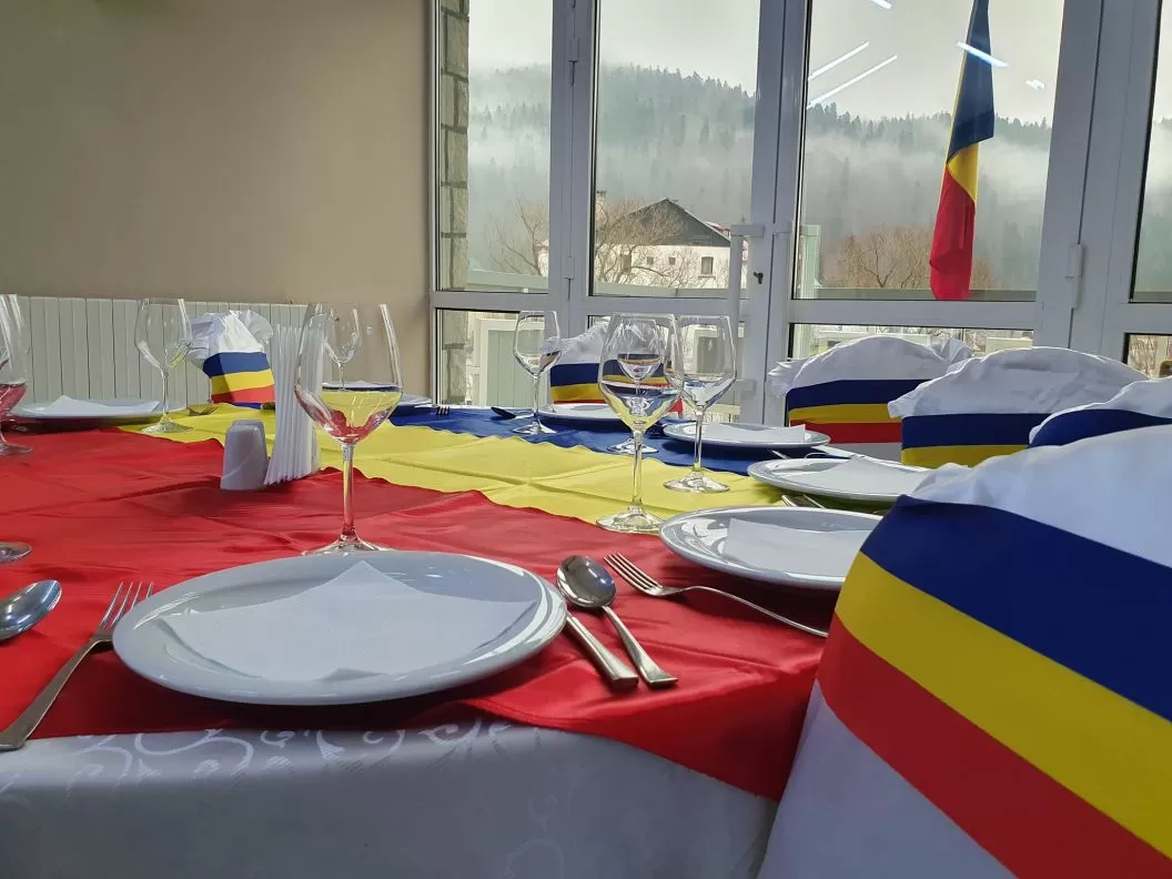 Sfantul Andrei si Ziua Nationala 2024 Busteni Hotel Alexandros