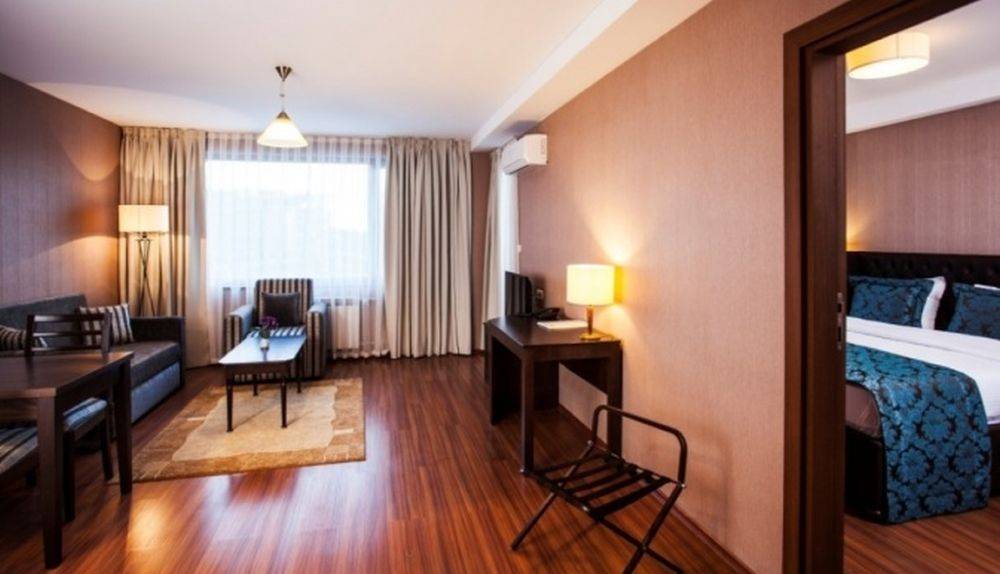 Vacanta schi 2022-2023 in Bansko Apart Hotel Regnum Bansko***** 