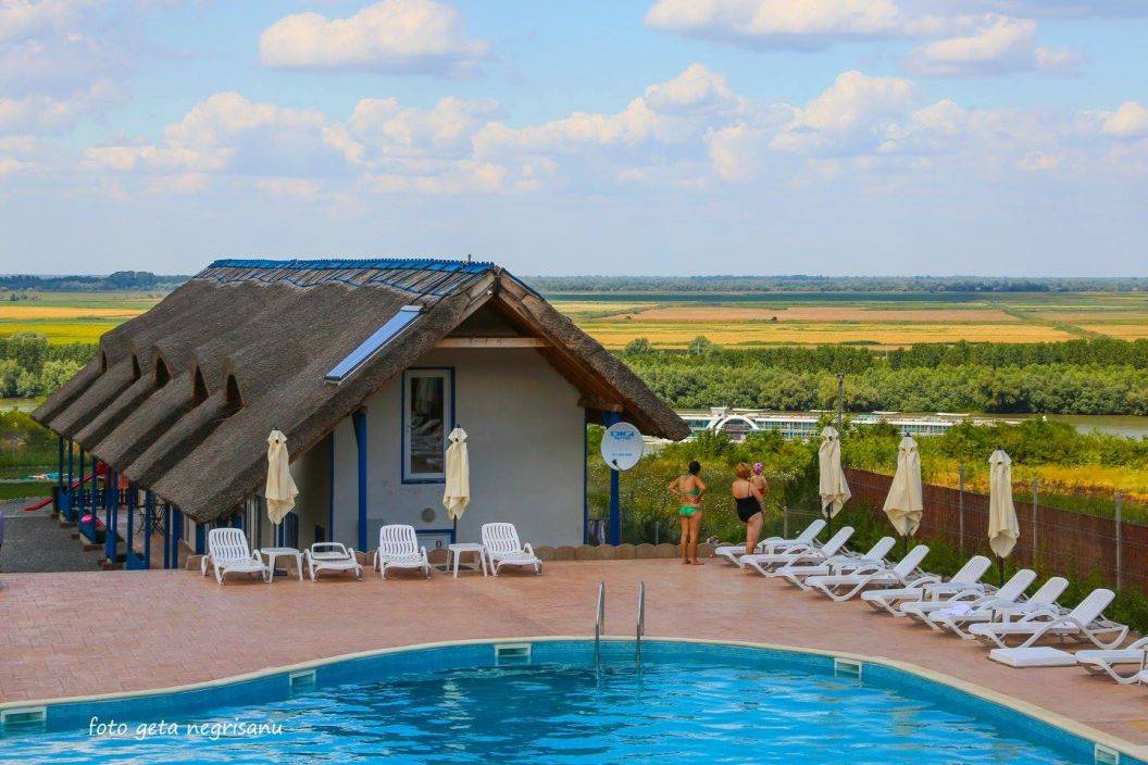 Vacanta 2025 in Delta Dunarii Mahmudia Hotel Orizont**** Pico Mar Travel