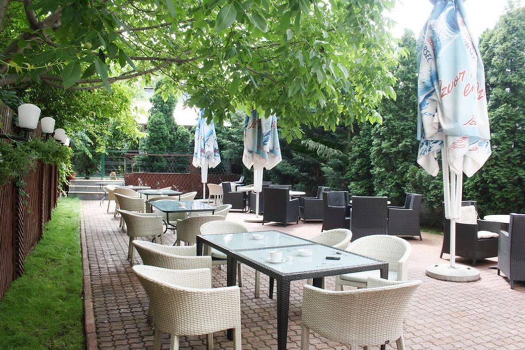 Cazare Craiova Hotel Bavaria**** 