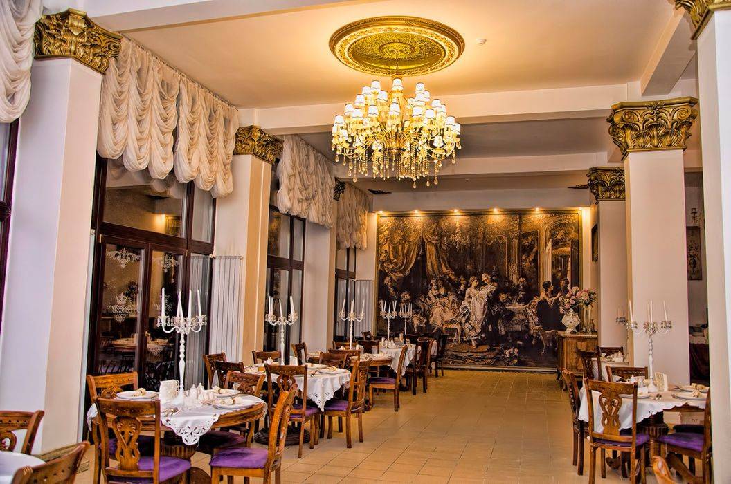 Vacanta 2022 in Slanic Moldova Hotel Coroana Moldovei****