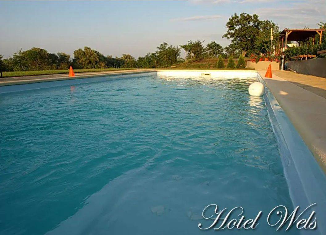Sarbatori de Pasti 2025 Delta Dunarii Baltenii de Sus RESORT WELS