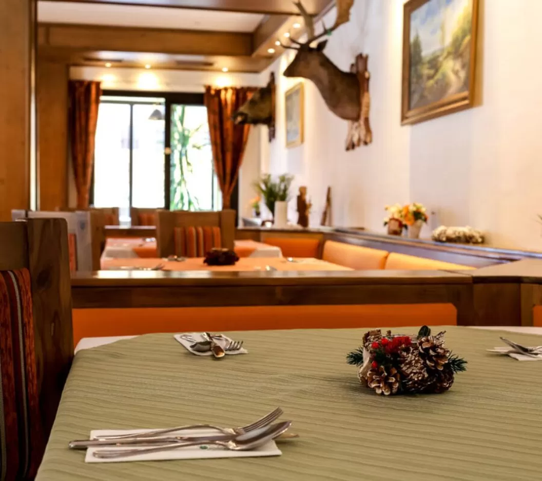 Vacanta schi 2023-2024 in Muntii Sureanu Hotel Resort Sfantul Petru****