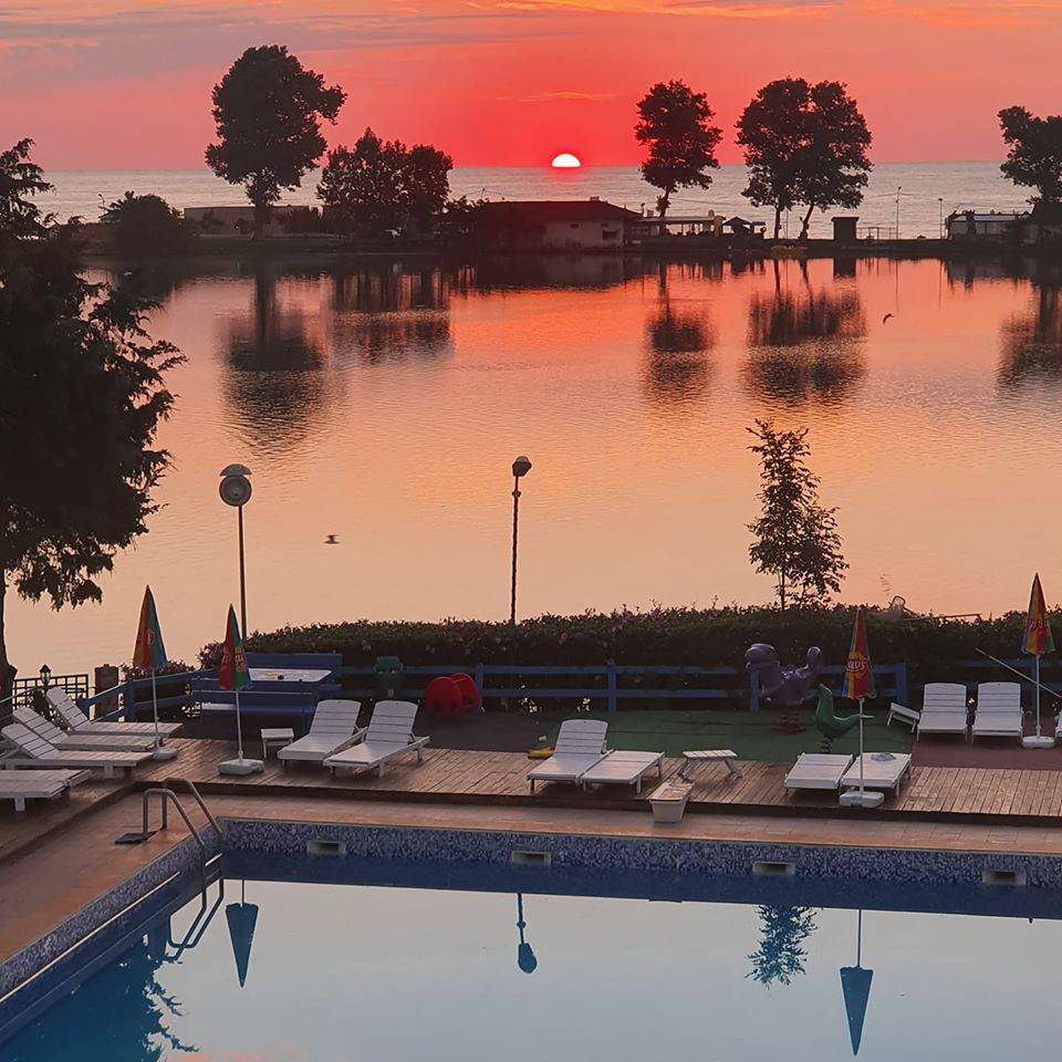 Litoralul pentru Toti Jupiter Complex Hotelier Majestic ...