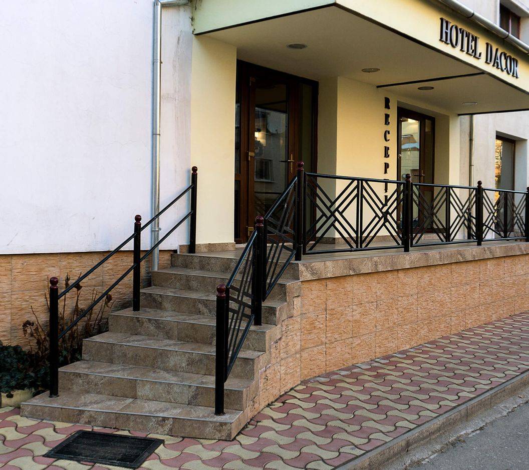 Cazare 2023 Orastie Hotel Dacor***