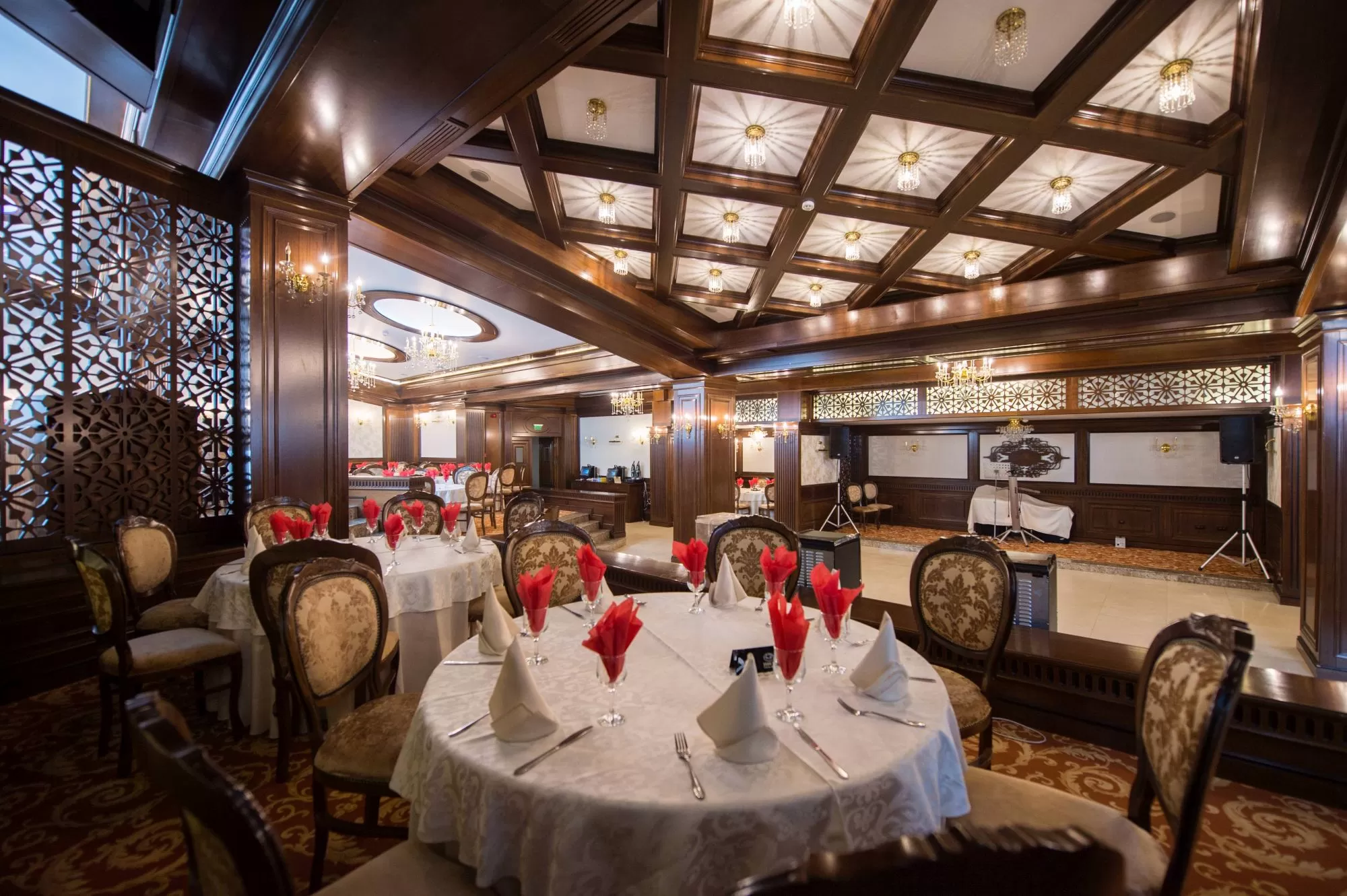 Sfantul Andrei si Ziua Nationala 2020 Busteni Hotel Silva***
