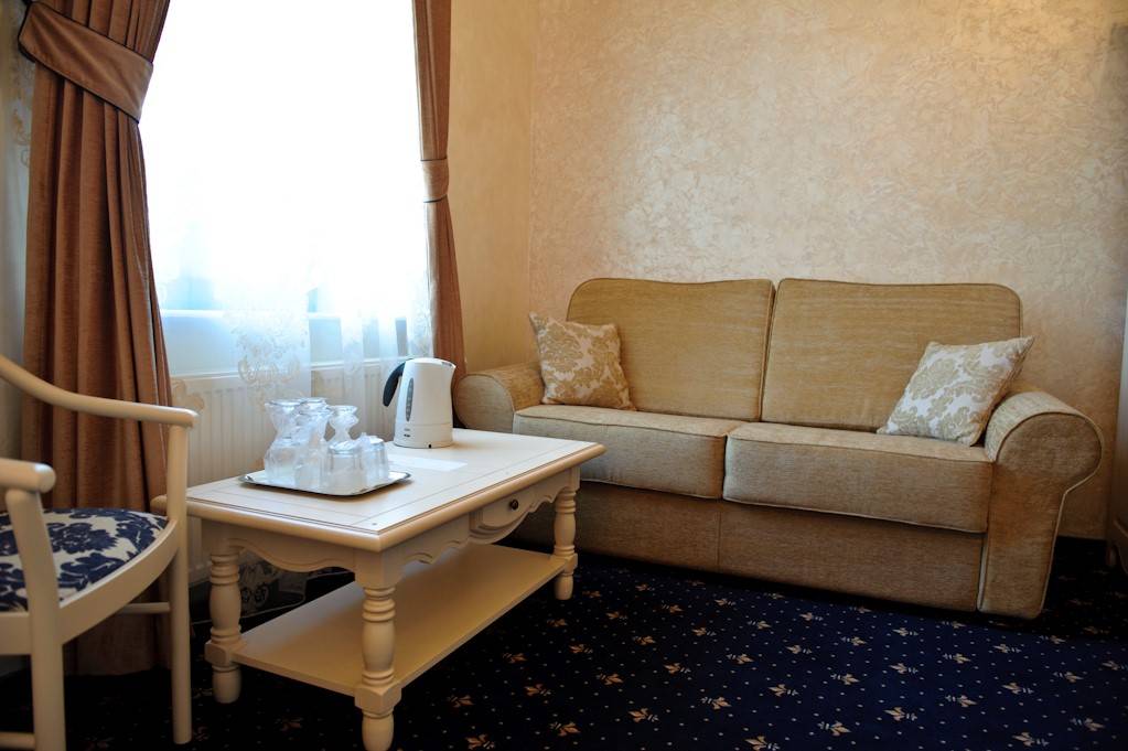 Oferta Tratament Balnear Seniori 55 2019 Vatra Dornei Hotel Carol Pico Mar Travel