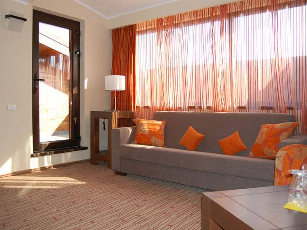 Sejur Munte 2022 Bran Complex Turistic Wolf***&**** 