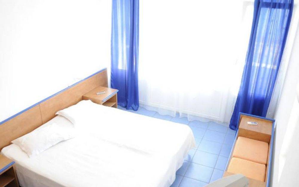 Litoral 2022 Cap Aurora Hotel California***