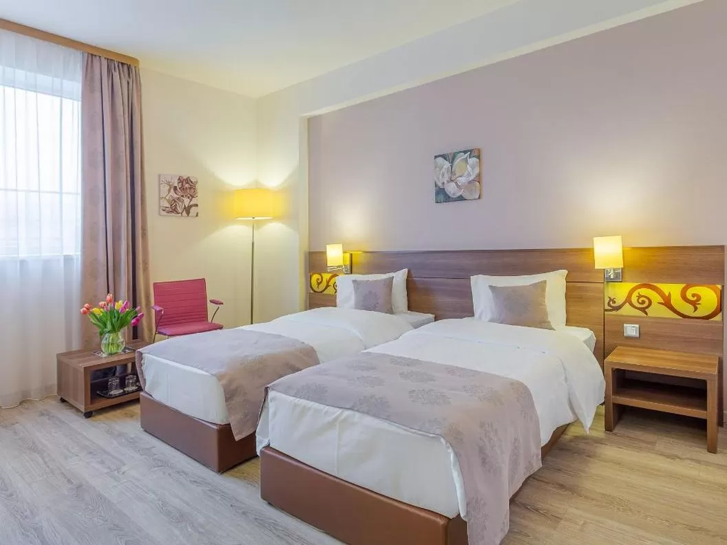 Cazare Bucuresti Rin Airport Hotel****
