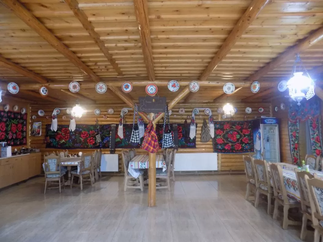 Sarbatori de Pasti 2025 Maramures Vadu Izei Pensiunea Ioana Lavita