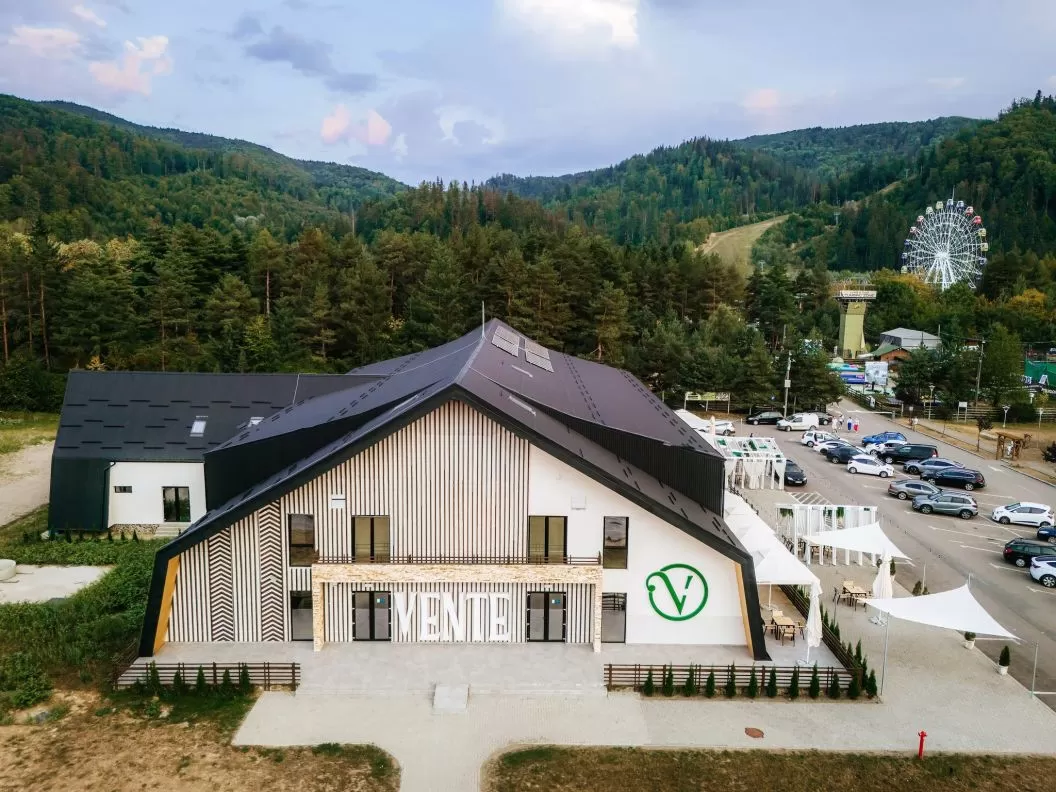 Revelion 2026 Bucovina Gura Humorului Hotel Sentir
