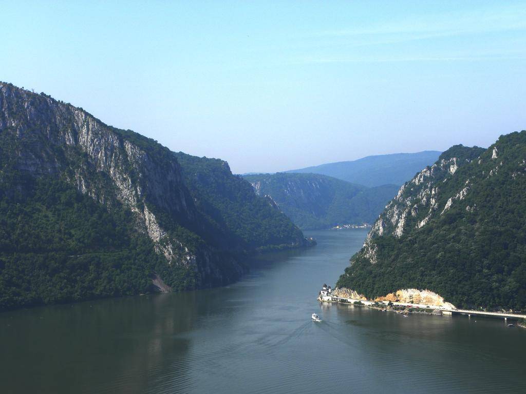 Sejur Relaxare 2025 Clisura Dunarii Kladovo Hotel Aquastar Danube