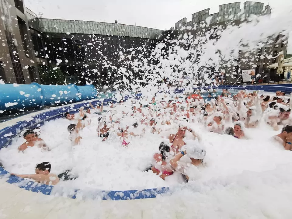 1 Mai 2025 Baile Felix Complex Aqua President SPA Corp President SPA****
