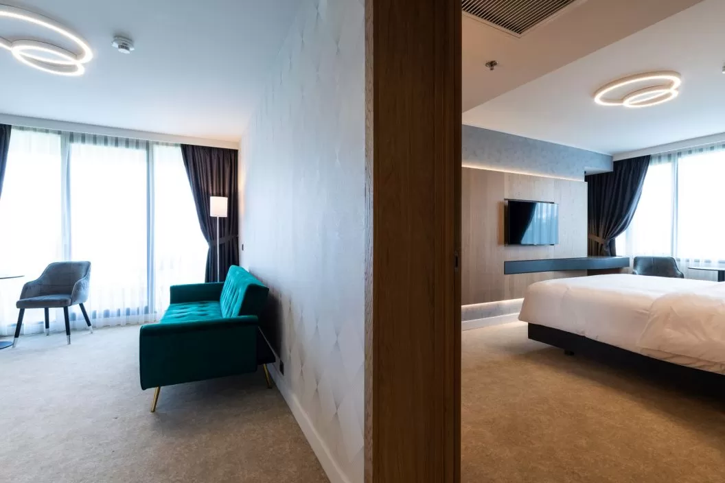 Cazare 2023 Slatina Hotel Ramada Parc****