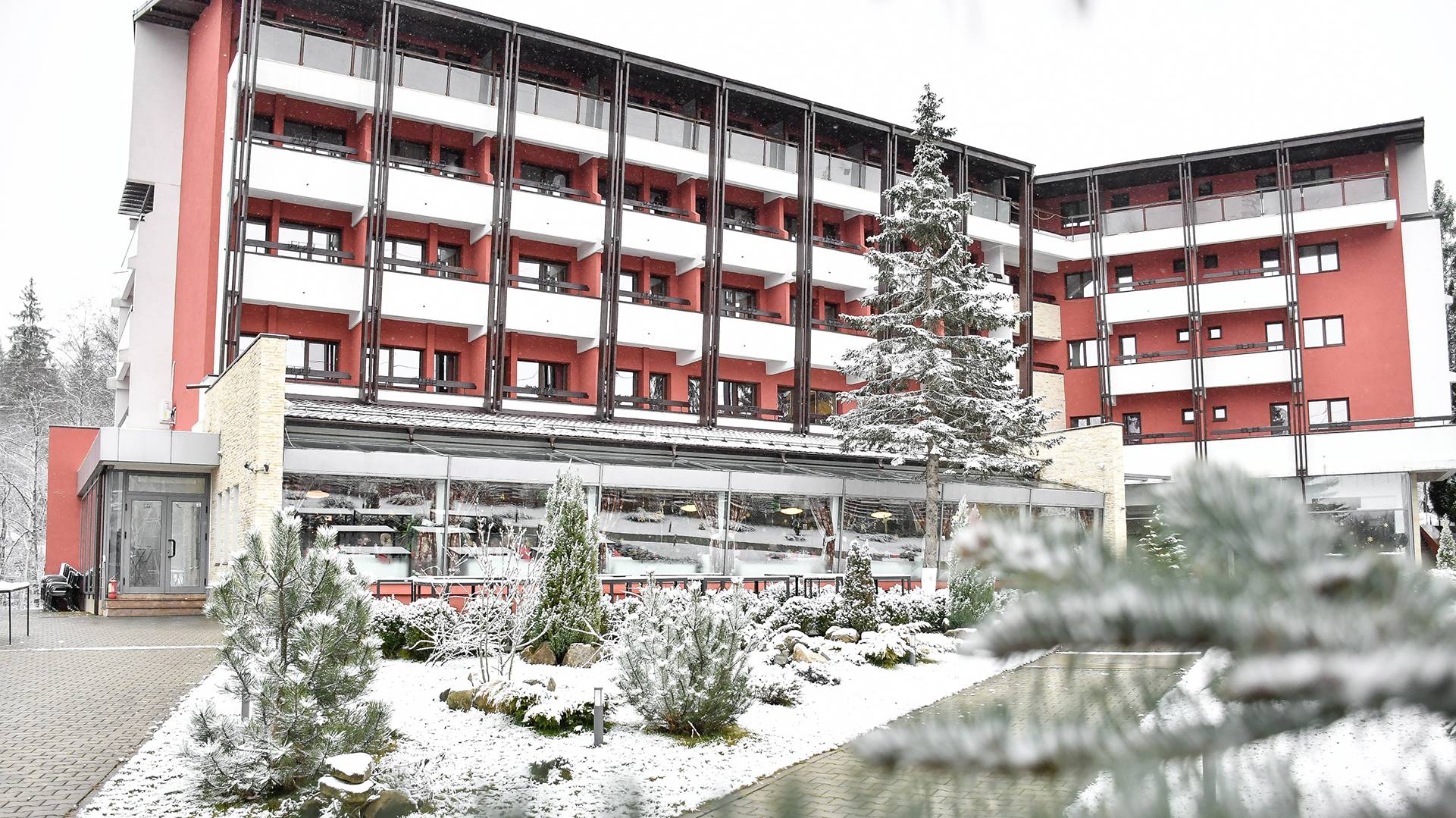 Sejur odihna 2023 Predeal Hotel Carpati***