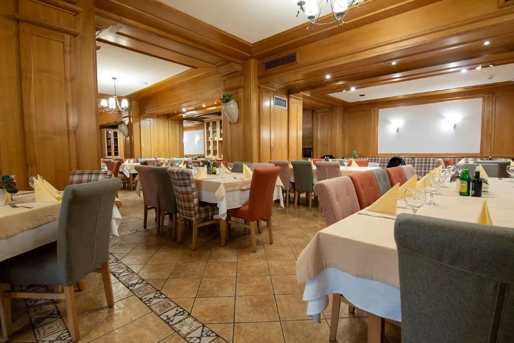 Vacanta in Bucovina 2026 Gura Humorului Best Western Bucovina