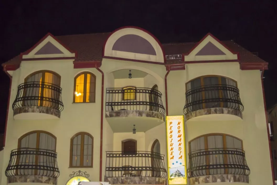 Cazare 2022 Timisoara Pensiunea Normandia***