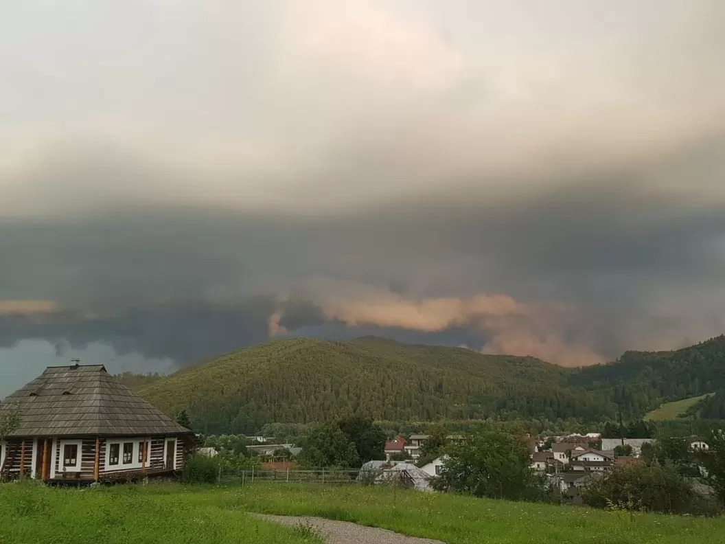 Sarbatori de Pasti 2025 in Bucovina Gura Humorului Pensiunea La Roata***