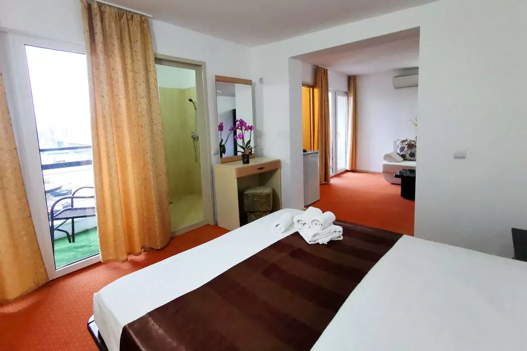 Litoral 2024 Mamaia Complex Vile Paloma Coral