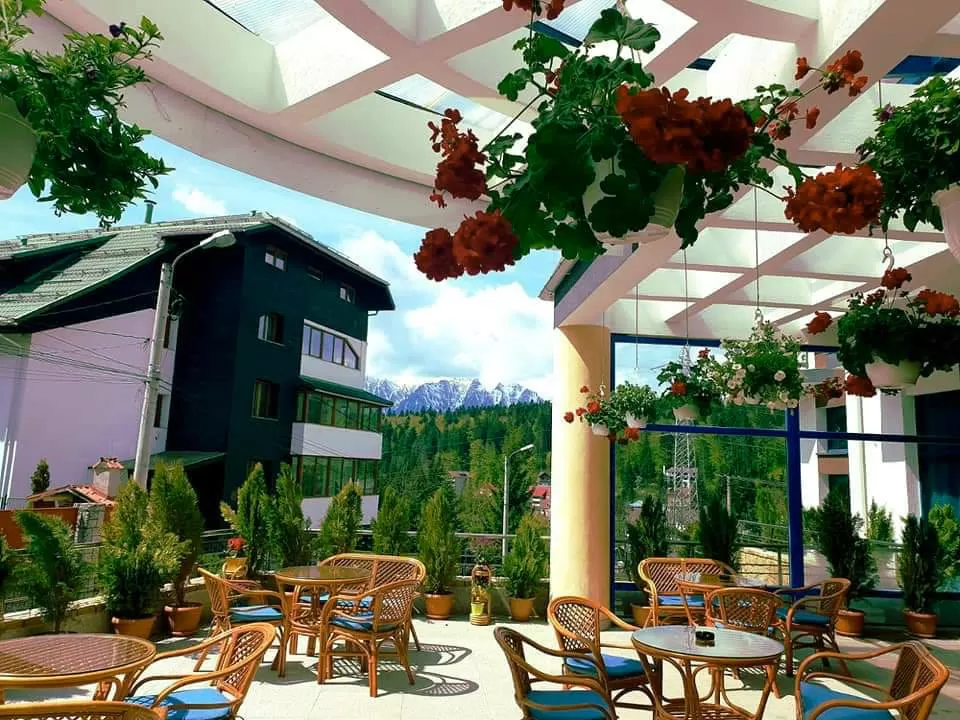 Sarbatori de Pasti 2023 la Predeal Hotel Ski & Sky**** 