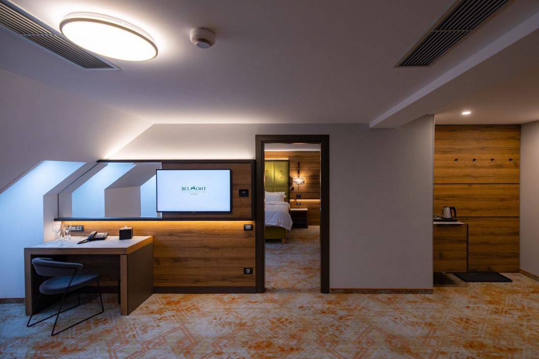 Vacanta in Parcul Natural Bucegi Padina Hotel Belmont****