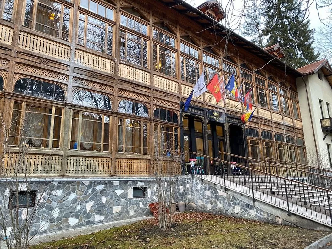 Revelion 2025 Sinaia Hotel Regal 1880