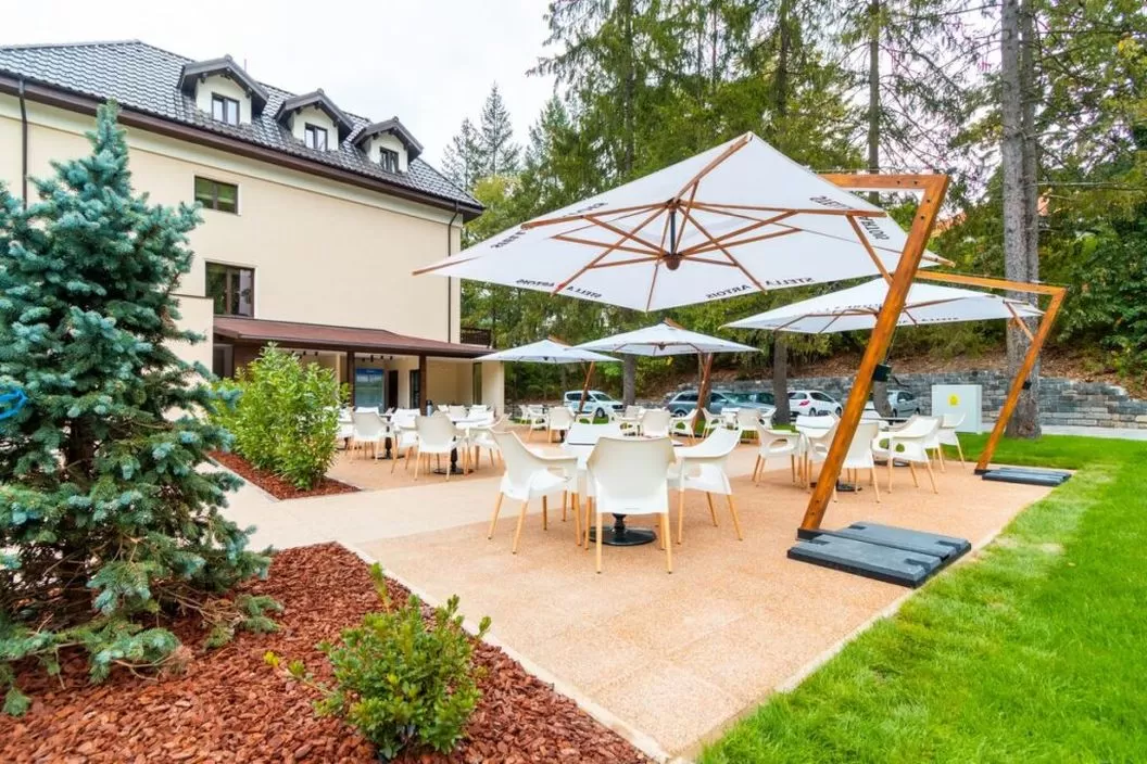 Revelion 2023 pe Valea Oltului Caciulata Hotel Izvoare****