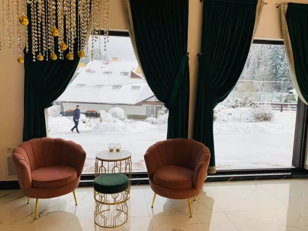 Vacanta 2021 la Lacul Rosu Hotel Lacul Rosu****